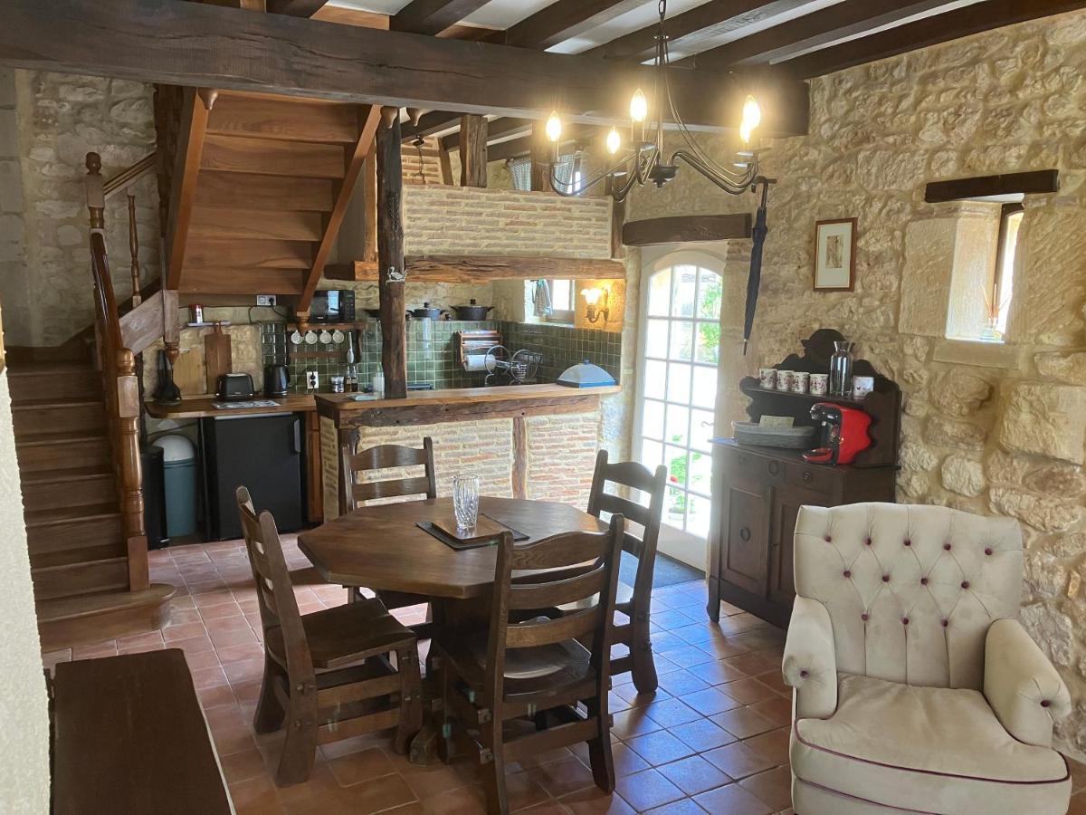 Le Petit Chateau - Adults Only Property Le Bugue Zewnętrze zdjęcie