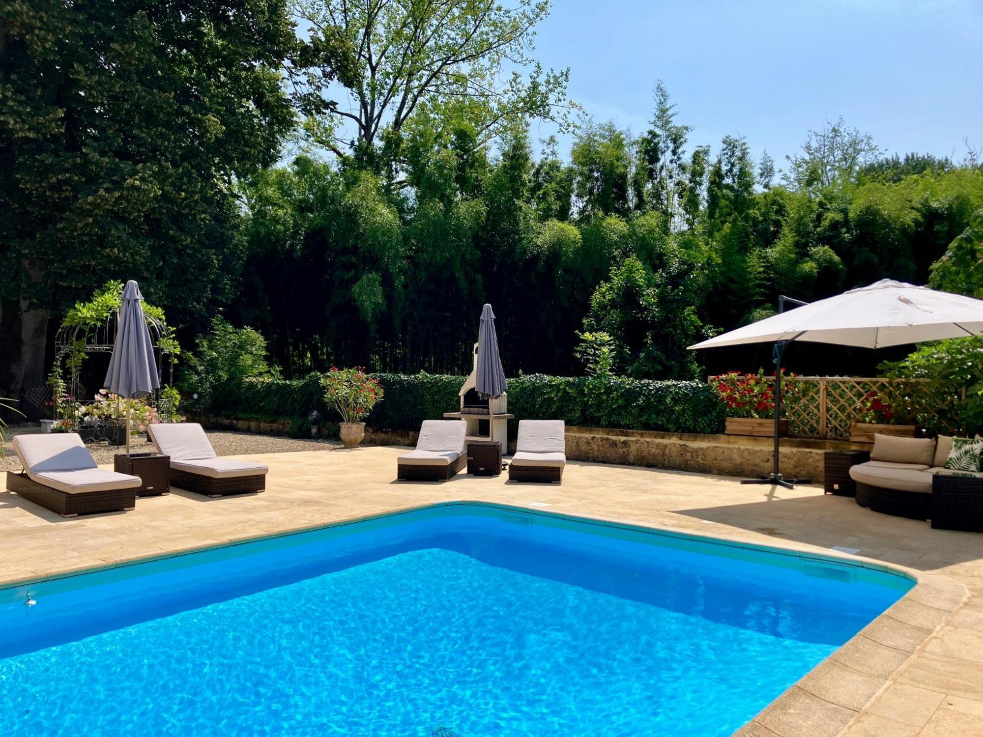 Le Petit Chateau - Adults Only Property Le Bugue Zewnętrze zdjęcie